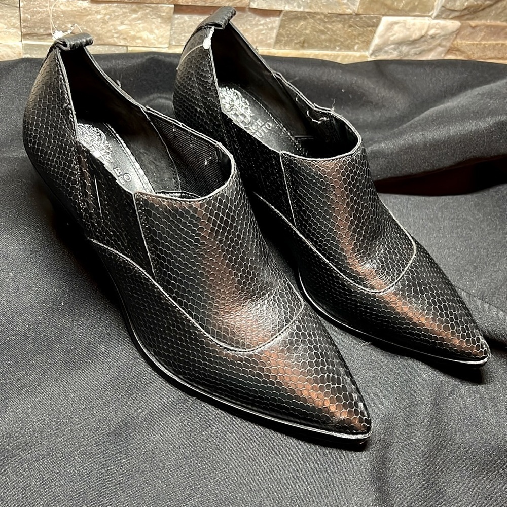 Vince Camuto black snake skin like bootie